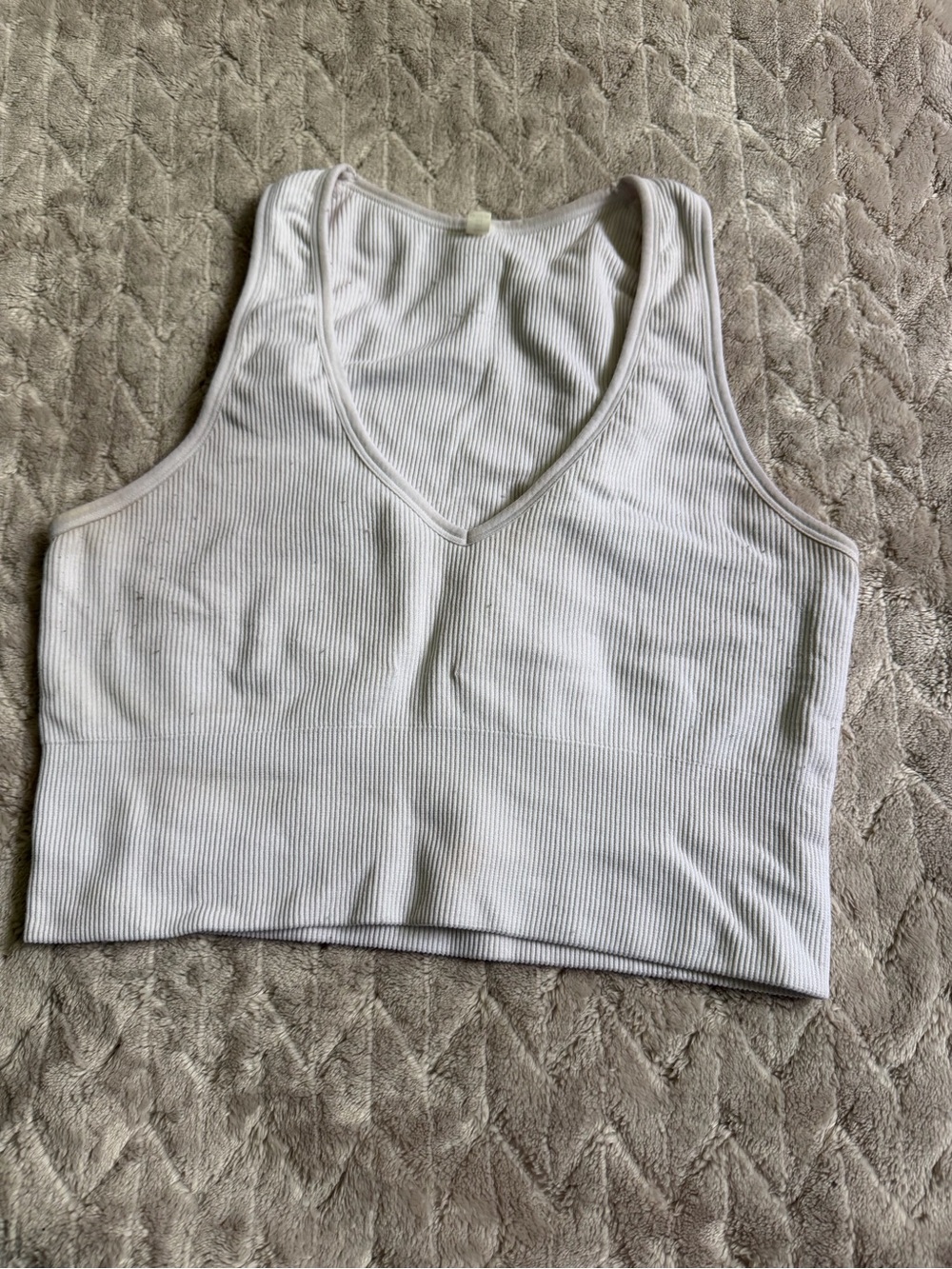 Women’s Ribbed V-Neck Crop Tank Top - White